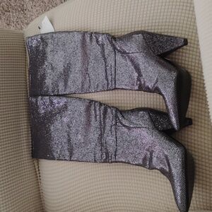 Vero Cuoio boots, size 7 , genuine leather, silver, knees high boots